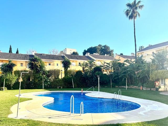 Chalet adosado en venta, Estepona, Málaga