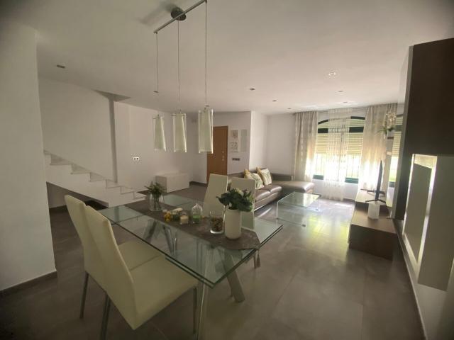 Chalet adosado en venta, Estepona, Málaga