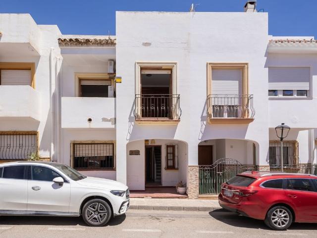 Chalet adosado en venta, Garrucha, Almería