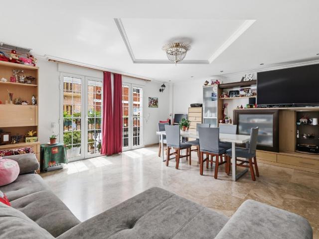 Chalet adosado en venta, Godella, Valencia/València