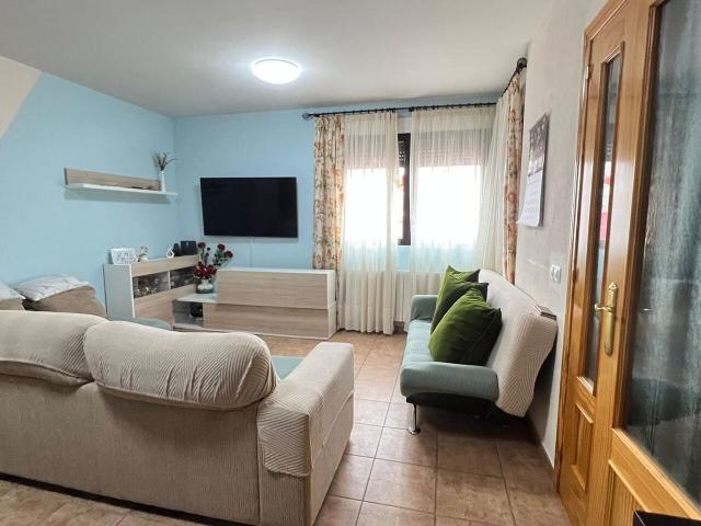 Chalet adosado en venta, Los Huertos, Segovia