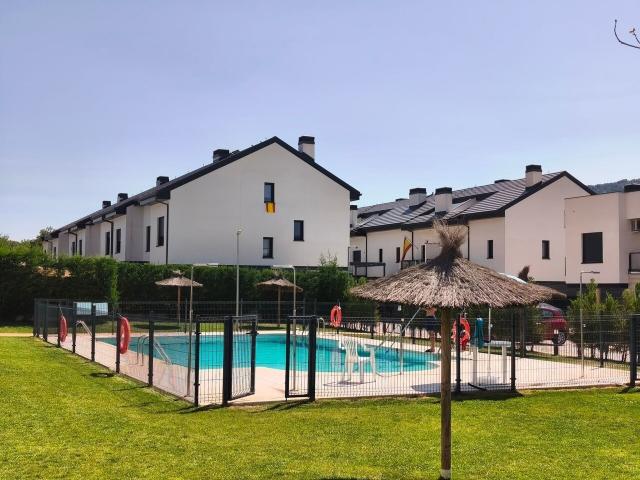 Chalet adosado en venta, Moralzarzal, Madrid