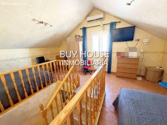 CHALET ADOSADO EN YUNCOS EXCELENTE ZONA RESIDENCIAL