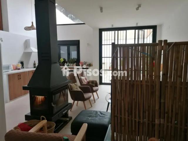 Chalet adosado en alquiler en Avenida de la Reina Sofía, 3