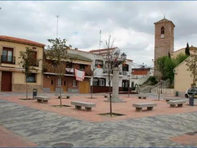 Chalet adosado en alquiler en Calle Calle Arenal, 2