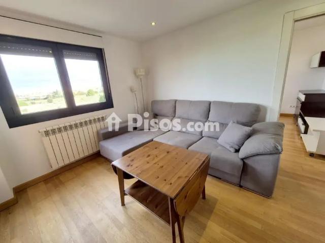 Chalet adosado en alquiler en Calle de Maria Lejárraga