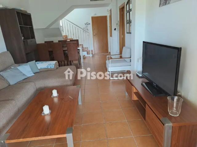 Chalet adosado en alquiler en Calle del Marge, 1