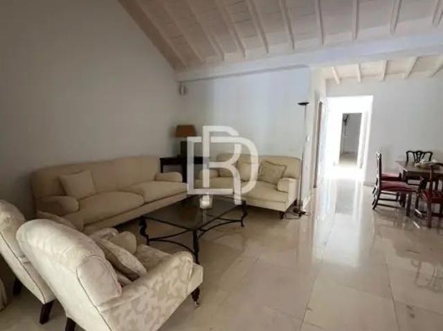 Chalet adosado en alquiler en Calle Retama