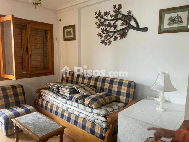 Chalet adosado en alquiler en Carrer de Colòmbia, 100
