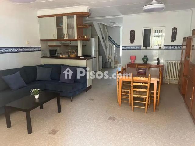 Chalet adosado en alquiler en Carrer de la Mare de Déu de Sales