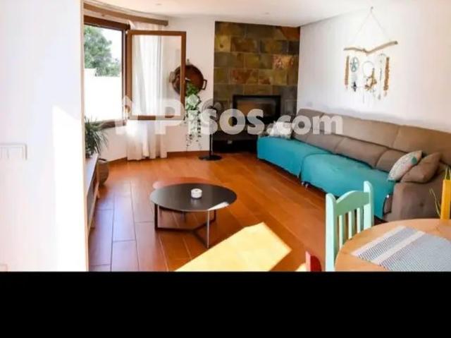 Chalet adosado en alquiler en Carrer des Ullastres, 74