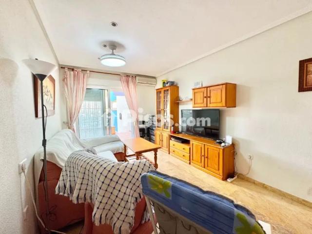 Chalet adosado en alquiler en Orihuela Costa