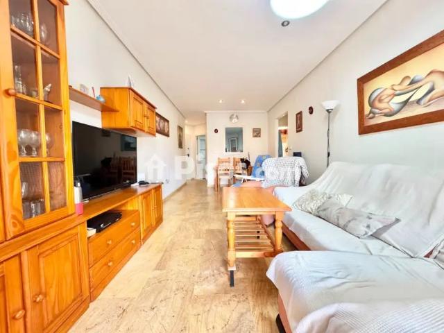 Chalet adosado en alquiler en Orihuela Costa