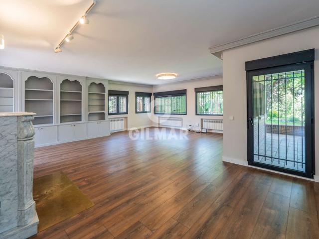 Chalet Adosado en alquiler en Pozuelo de Alarcón – Madrid | Gilmar