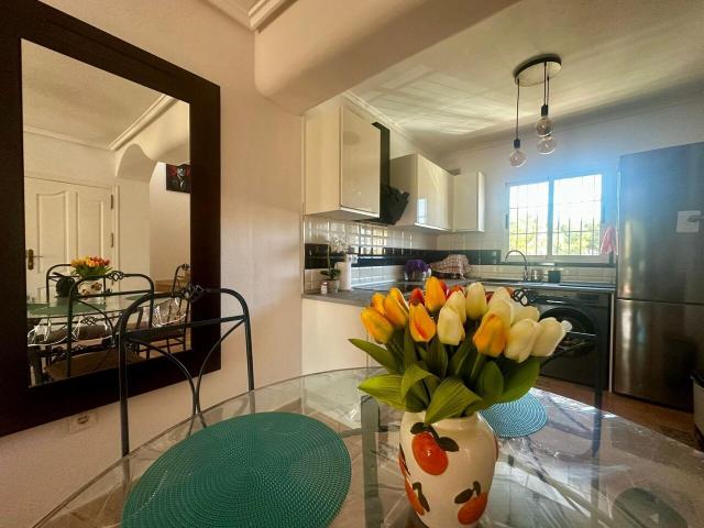 Chalet adosado en alquiler, Orihuela, Alicante/Alacant