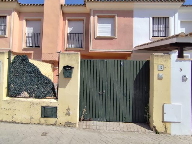 Chalet adosado en Av Juan Peña Lebrija Sevilla