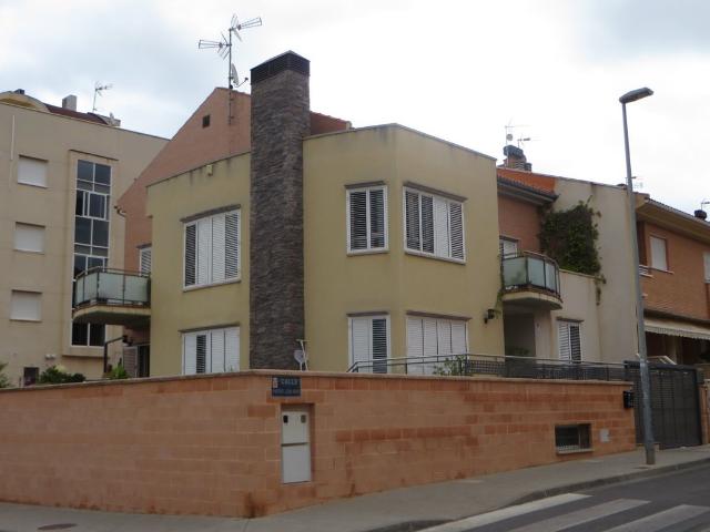 Chalet adosado en C/ Pintor Joan Miró, El Palmar Murcia