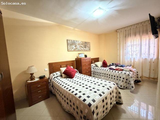 Chalet adosado en Puerto de la Torre