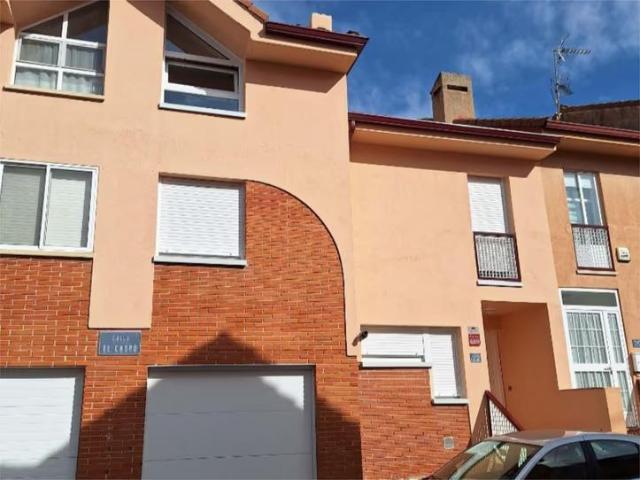 Chalet Adosado Reformado en El Sotillo – La Lastrilla Segovia