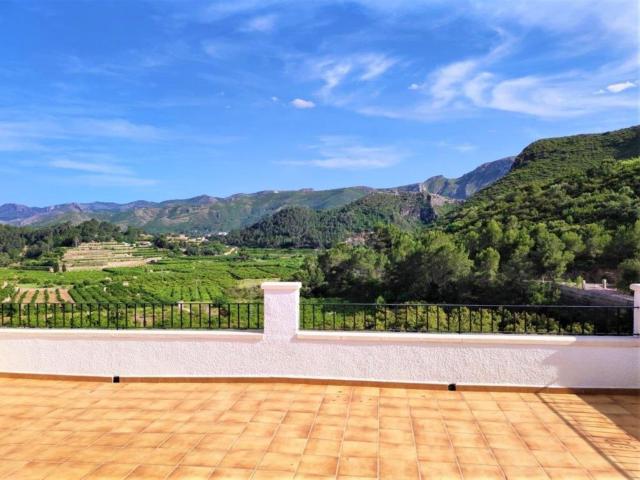Chalet, Adsubia