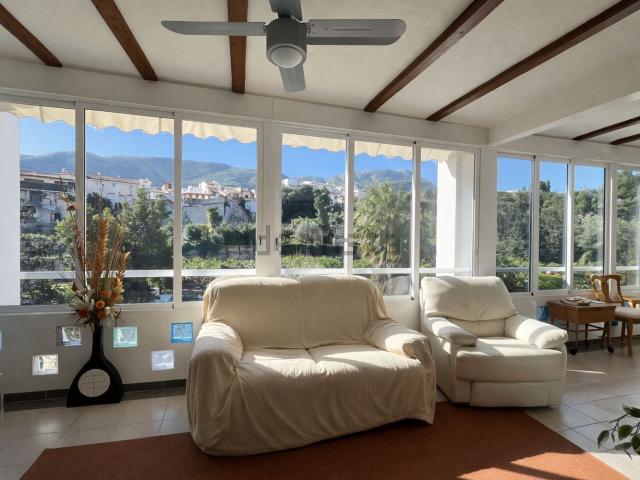 Chalet, Adsubia