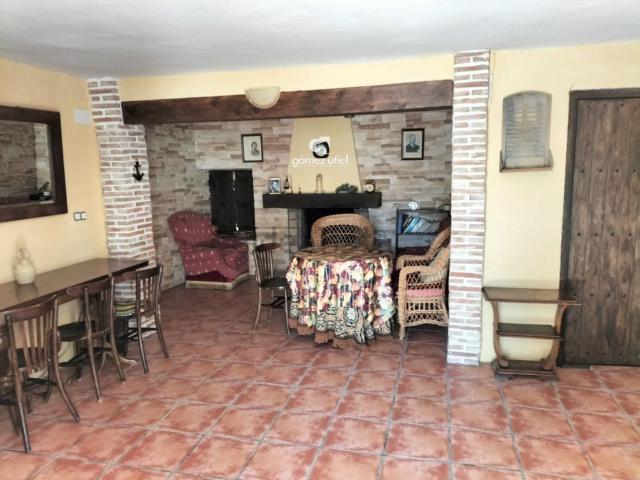 Chalet, Altarejos