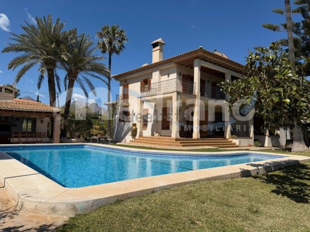 Chalet, Altea