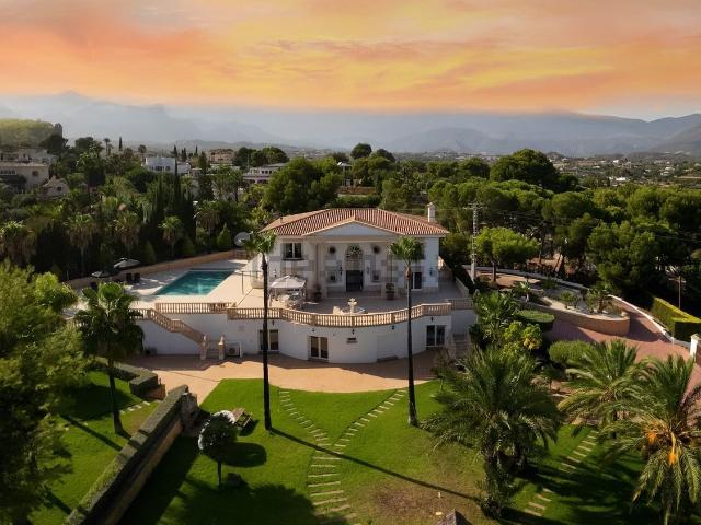 Chalet, Altea