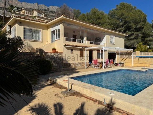 Chalet, Altea