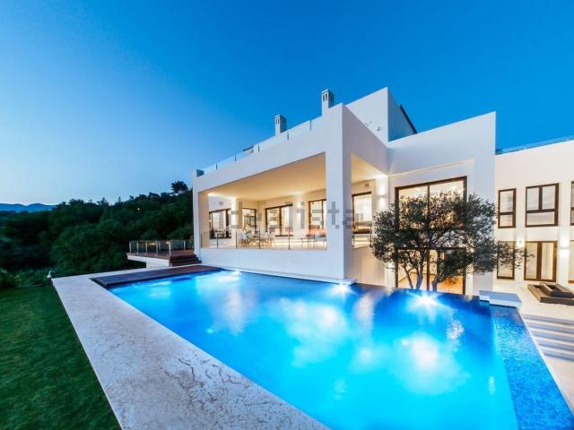 Chalet, Alto de los Monteros, Marbella