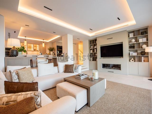 Chalet, Alto de los Monteros, Marbella