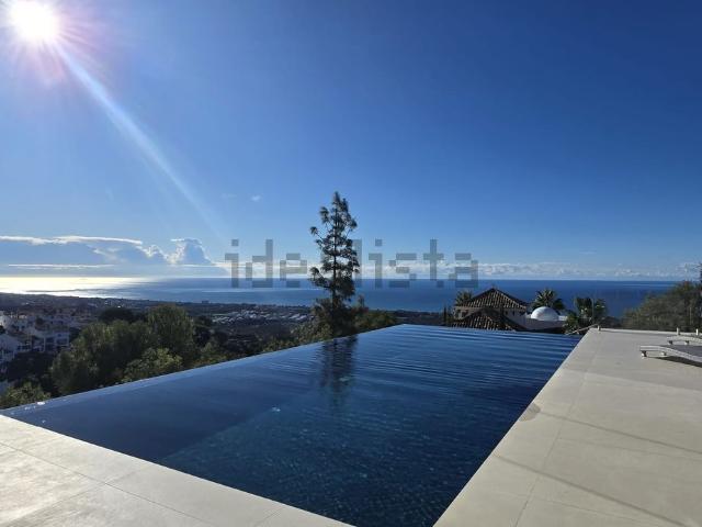 Chalet, Alto de los Monteros, Marbella