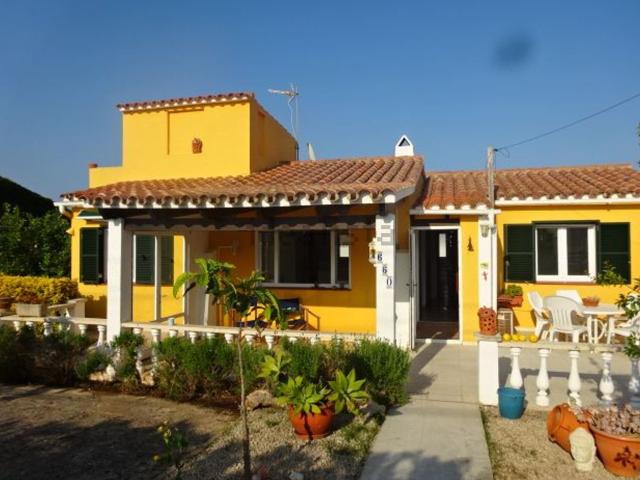 Chalet, Alaior