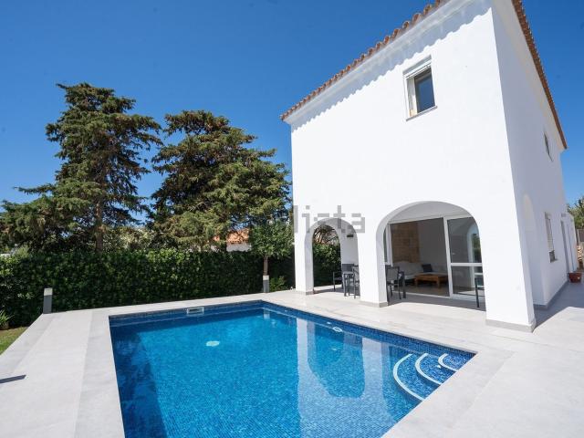 Chalet, Alaior
