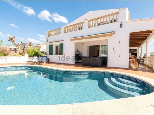 Chalet, Alaior