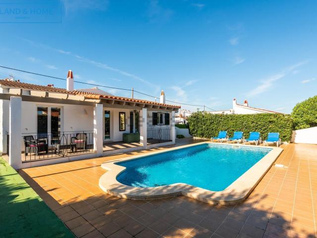 Chalet, Alaior