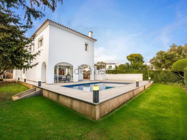 Chalet, Alaior