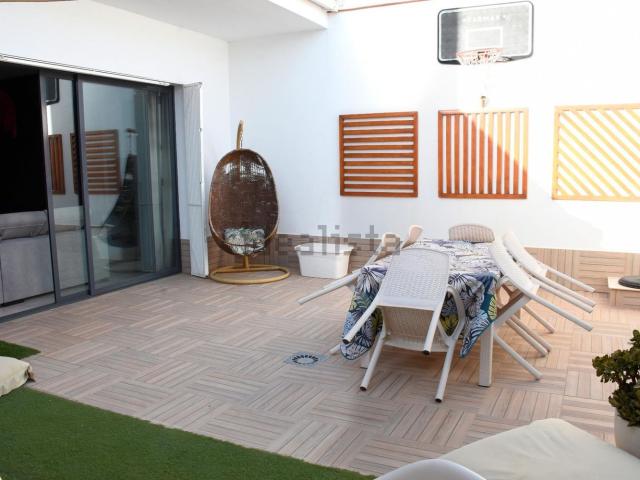 Chalet, Alameda