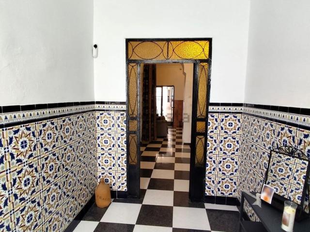 Chalet, Alameda