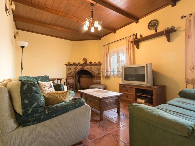 Chalet, Alamedilla