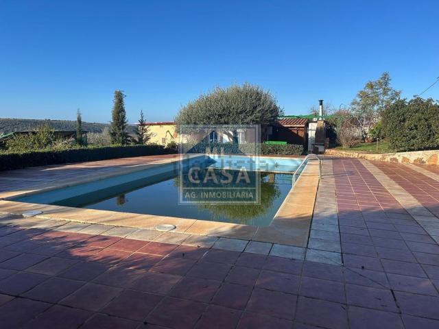 Chalet, Alange
