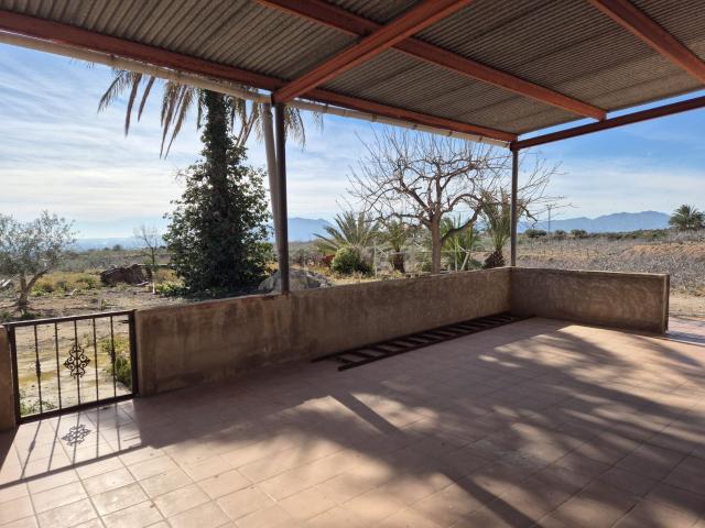 Chalet, Albatera