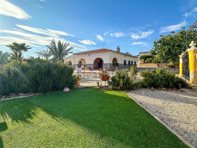 Chalet, Albatera