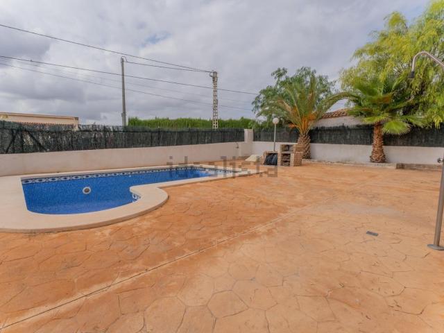 Chalet, Albatera