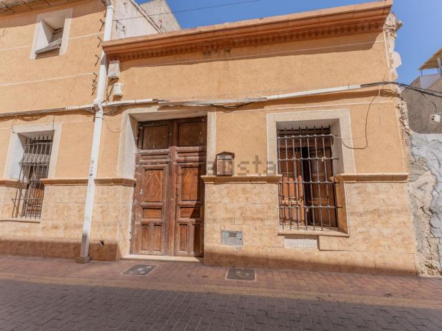 Chalet, Albatera