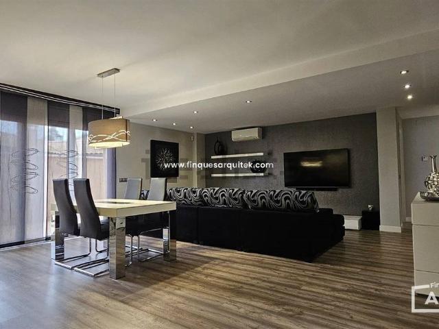 Chalet, Albesa