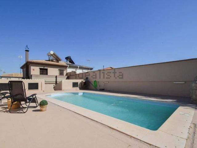 Chalet, Albolote