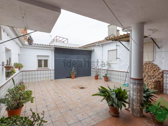 Chalet, Albolote