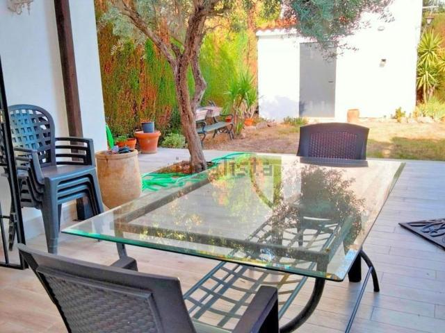 Chalet, Albolote
