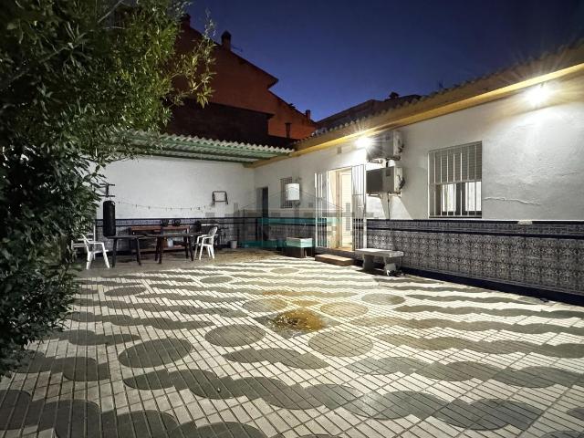 Chalet, Albolote